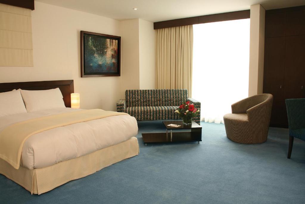Blue Suites Hotel بوغوتا الغرفة الصورة